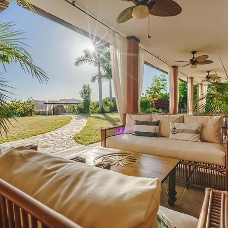 Playa De Fanabe Sleeps 12 With Pool Air Con And Wifi Villa *