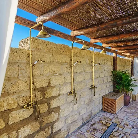 Playa De Fanabe Sleeps 12 With Pool Air Con And Wifi ヴィラ *