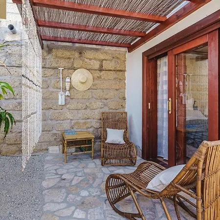 Playa De Fanabe Sleeps 12 With Pool Air Con And Wifi ヴィラ